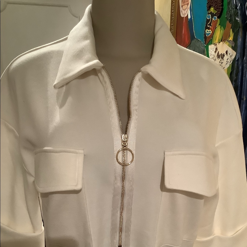 Pocket and zipper detailed midi dress. - Picture 7 of 11